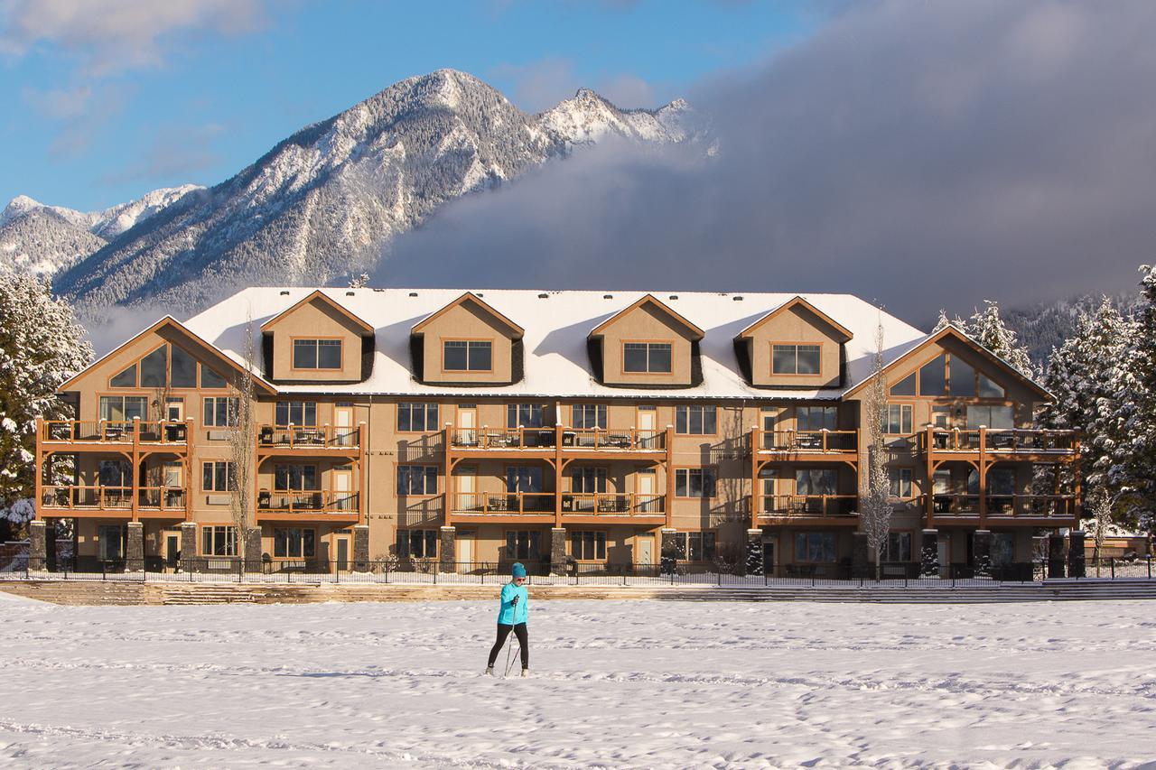 Bighorn Meadows Resort Radium Hot Springs Eksteriør billede
